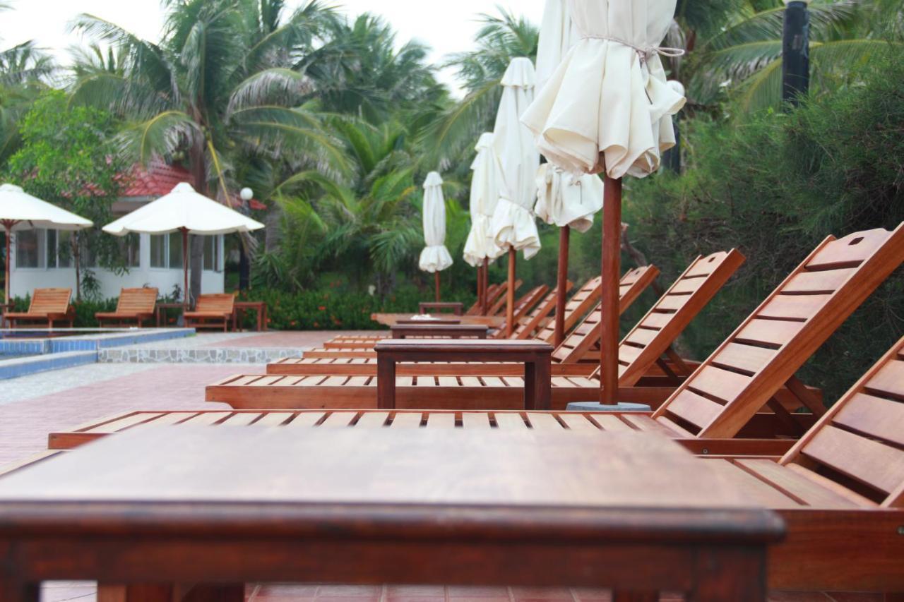 Golden Peak Resort & Spa Фантхьет Экстерьер фото